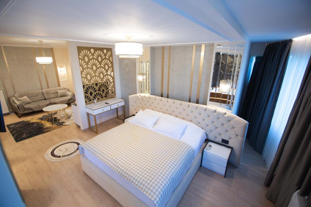 Sky View Hotel 科尔察 外观 照片