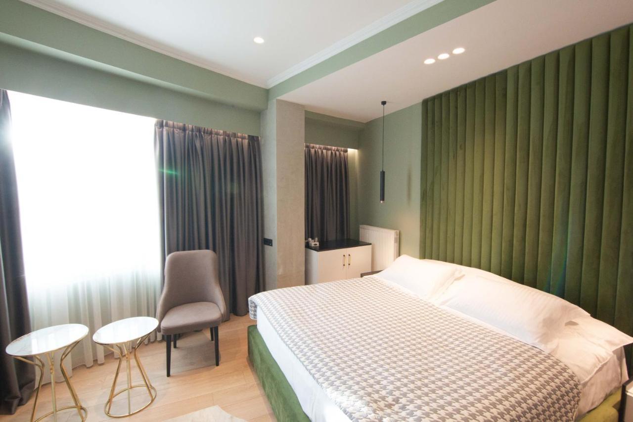 Sky View Hotel 科尔察 外观 照片