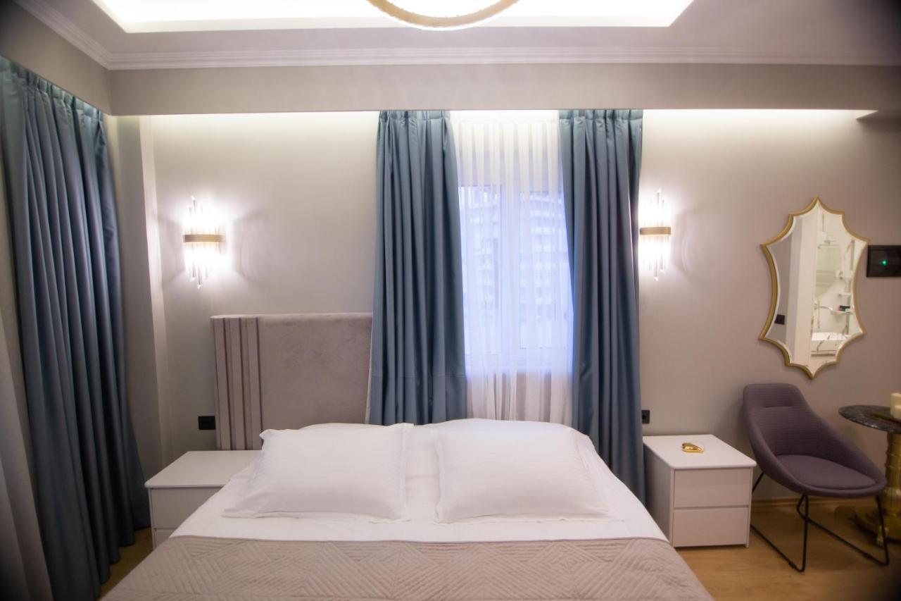 Sky View Hotel 科尔察 外观 照片