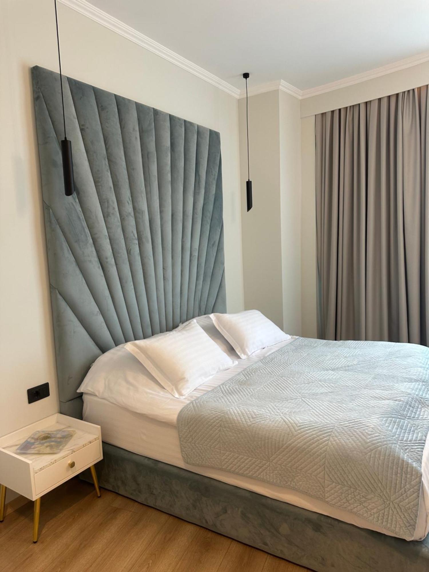 Sky View Hotel 科尔察 外观 照片